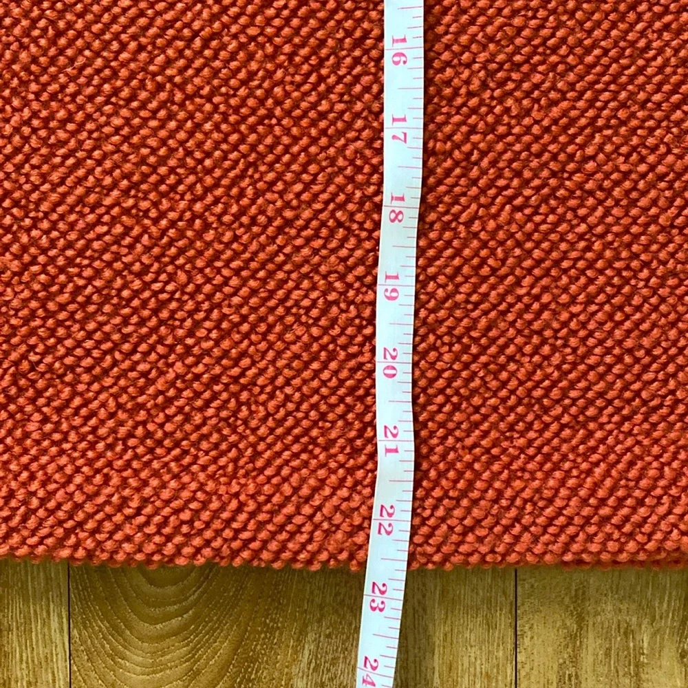 Armani Collezioni Pencil Skirt. Size -6/8